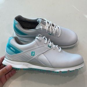 FootJoy women’s golf shoes